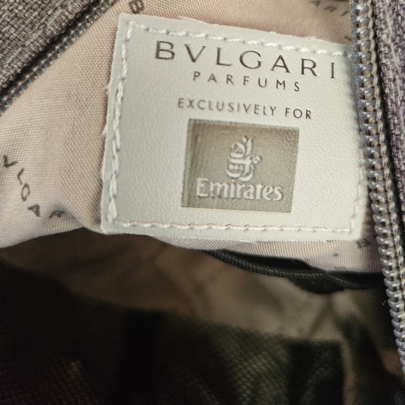 Bvlgari cosmetic pouch 👝 - Picture 6 of 6